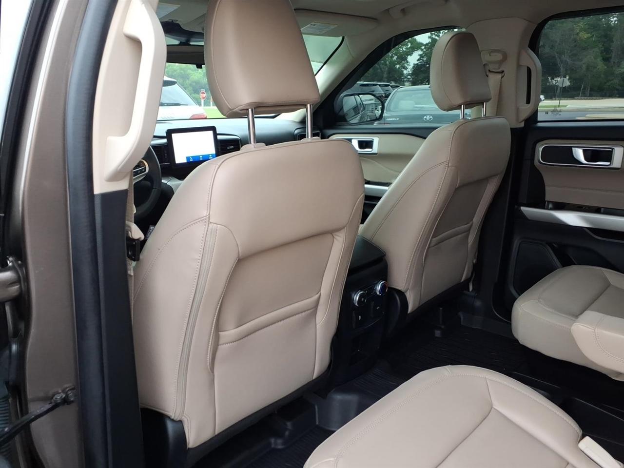 Ford Explorer  2021