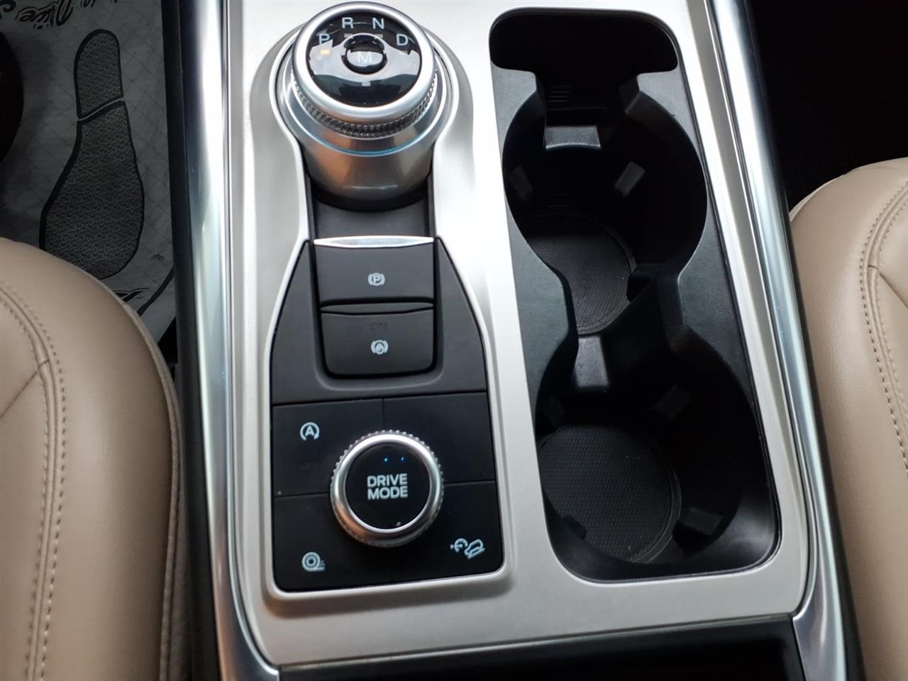 Ford Explorer  2021