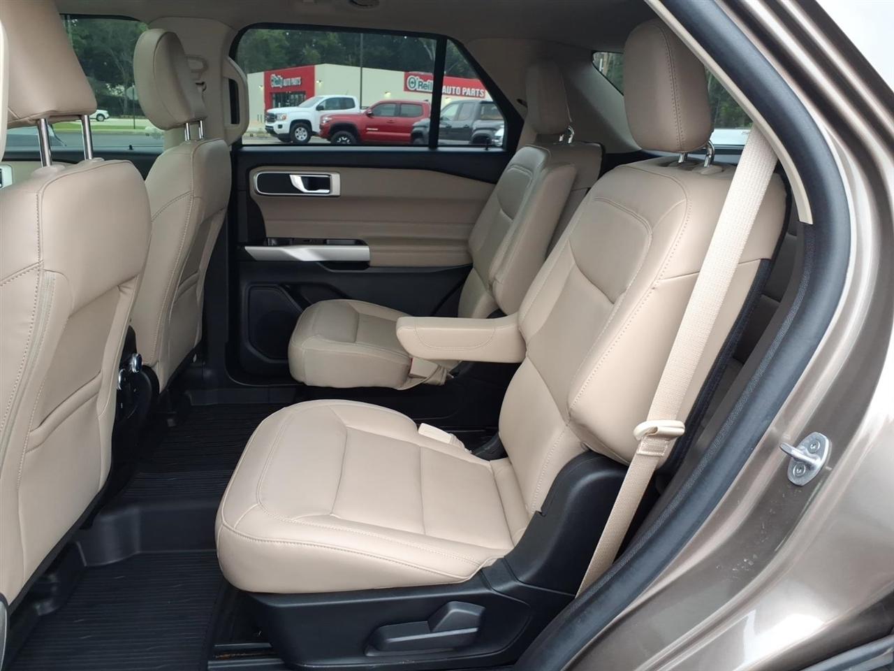 Ford Explorer  2021