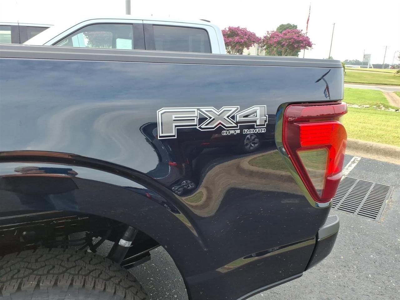 Ford F-150  2026