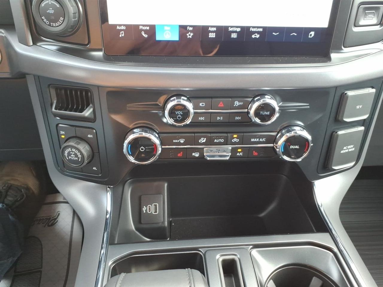 Ford F-150  2026
