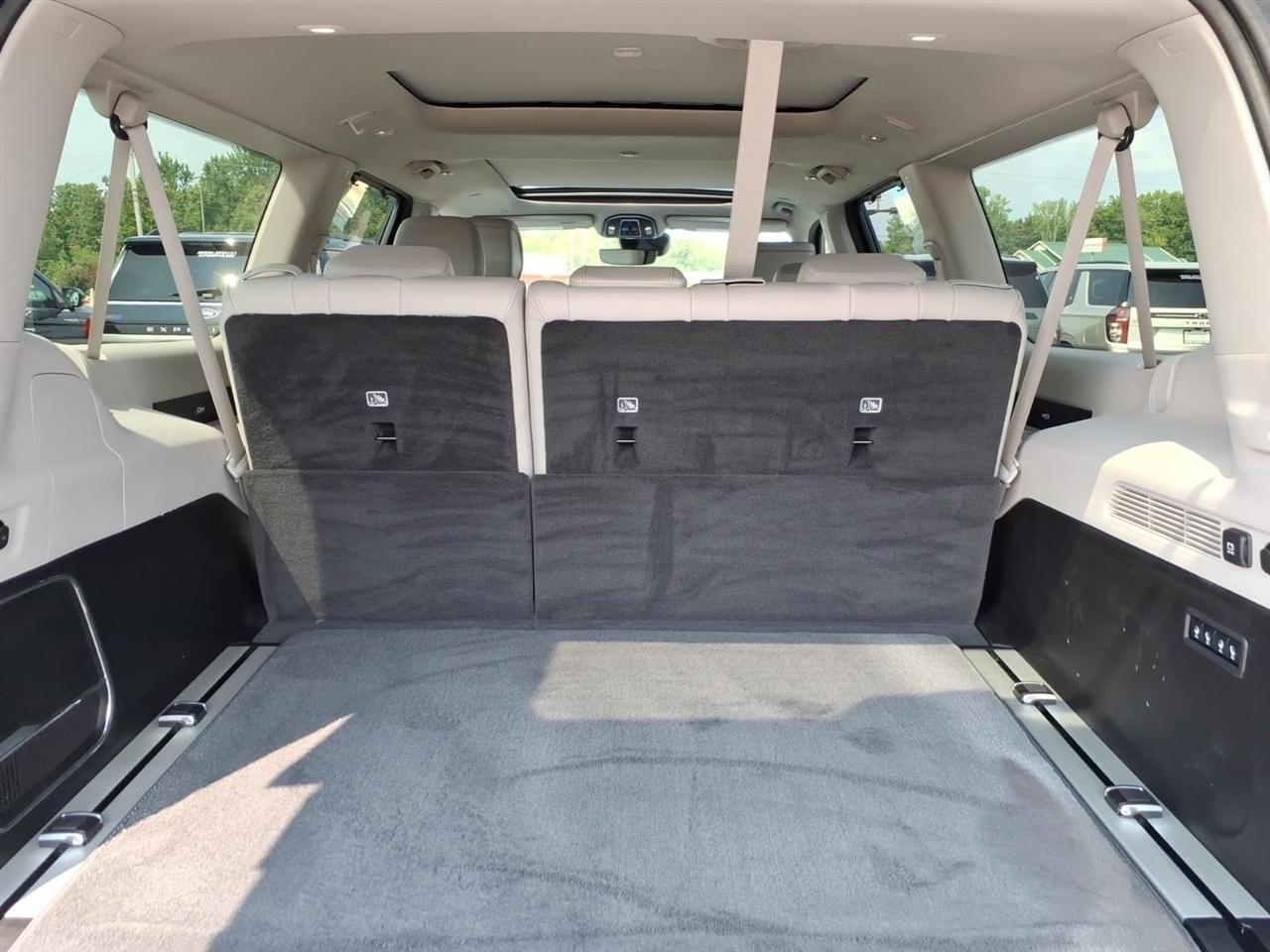 Jeep Wagoneer L  2024