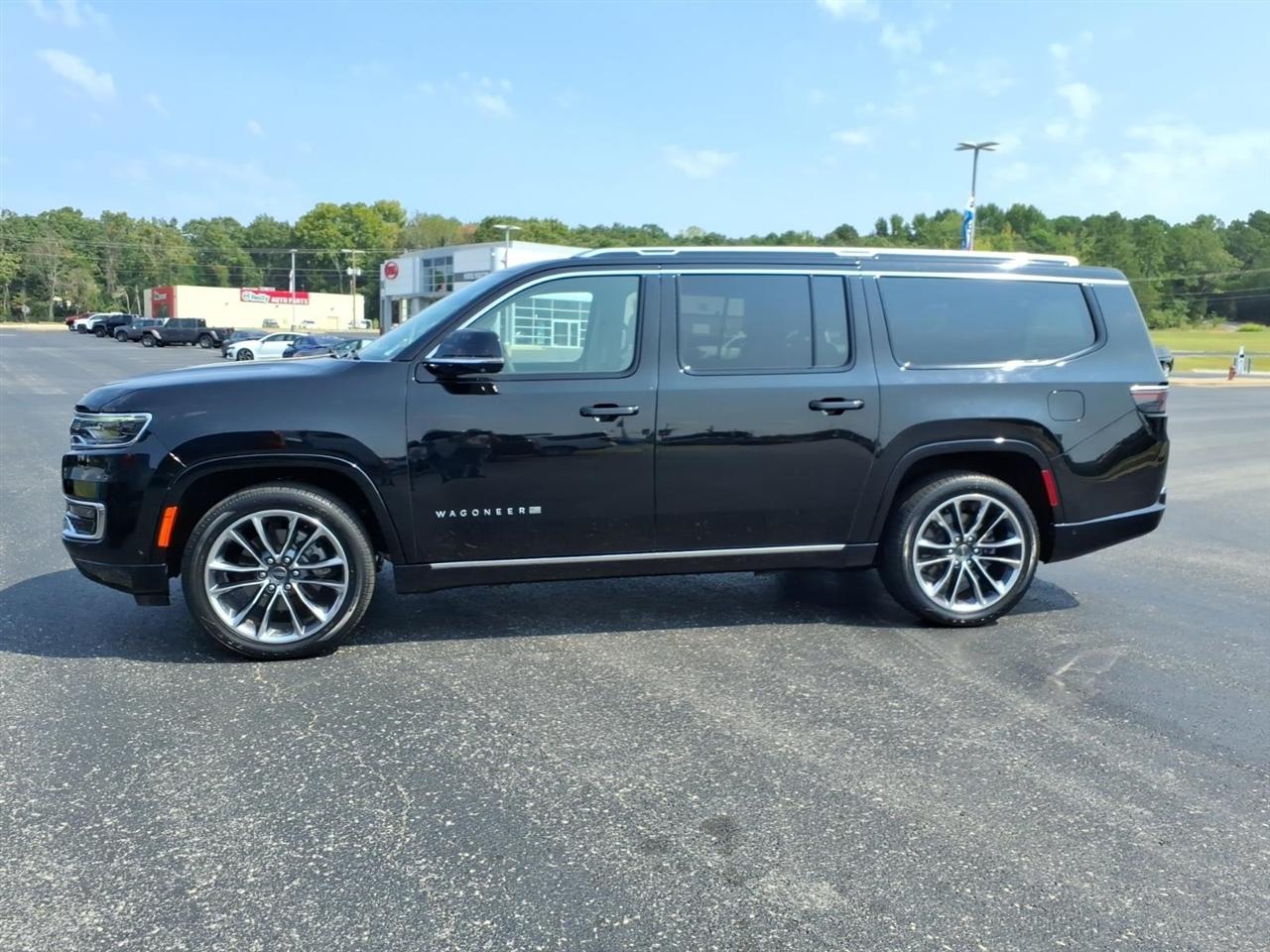 Jeep Wagoneer L  2024