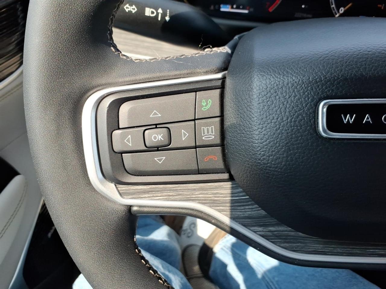 Jeep Wagoneer L  2024