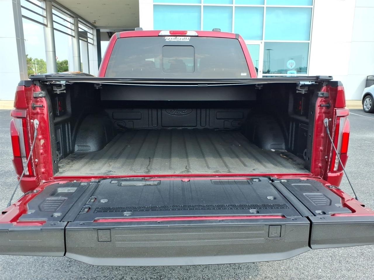 Ford F-150  2025