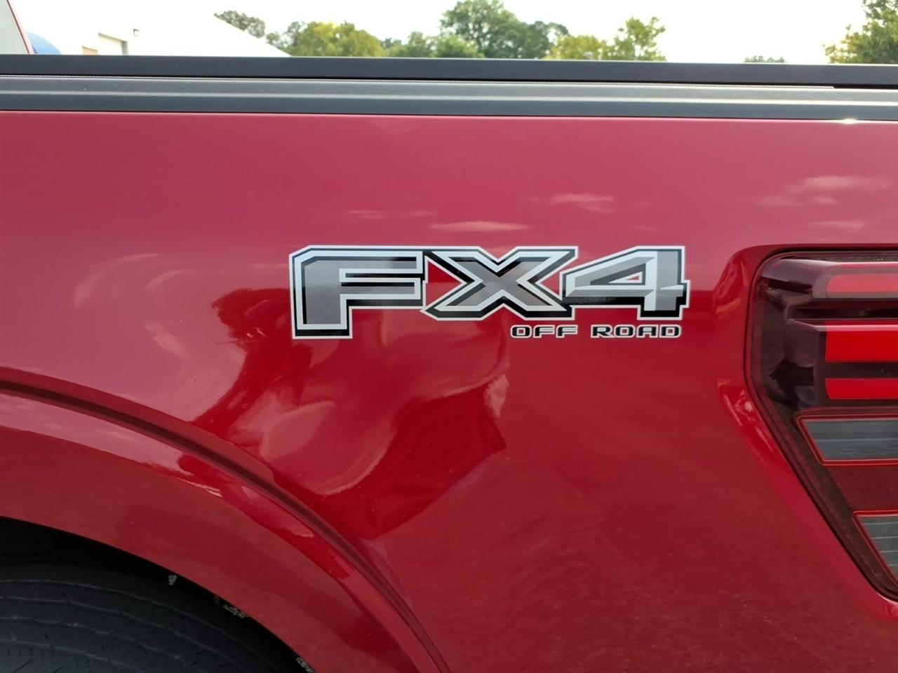 Ford F-150  2025
