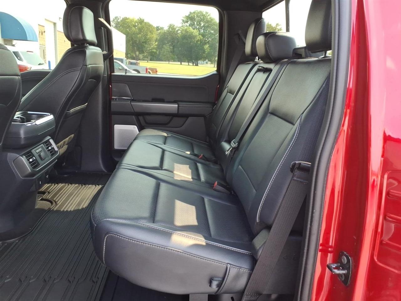 Ford F-150  2025