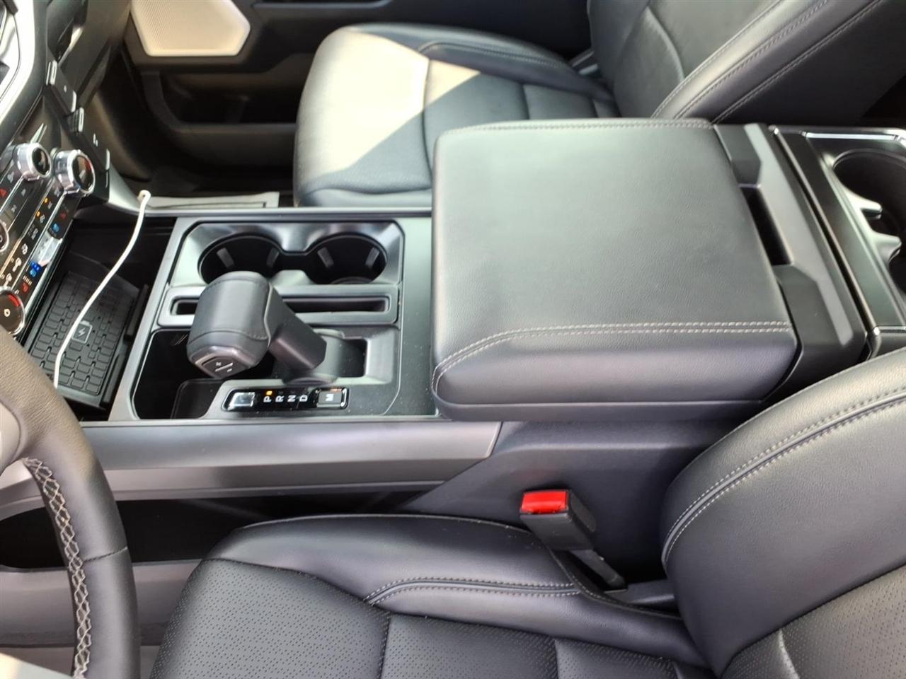 Ford F-150  2025