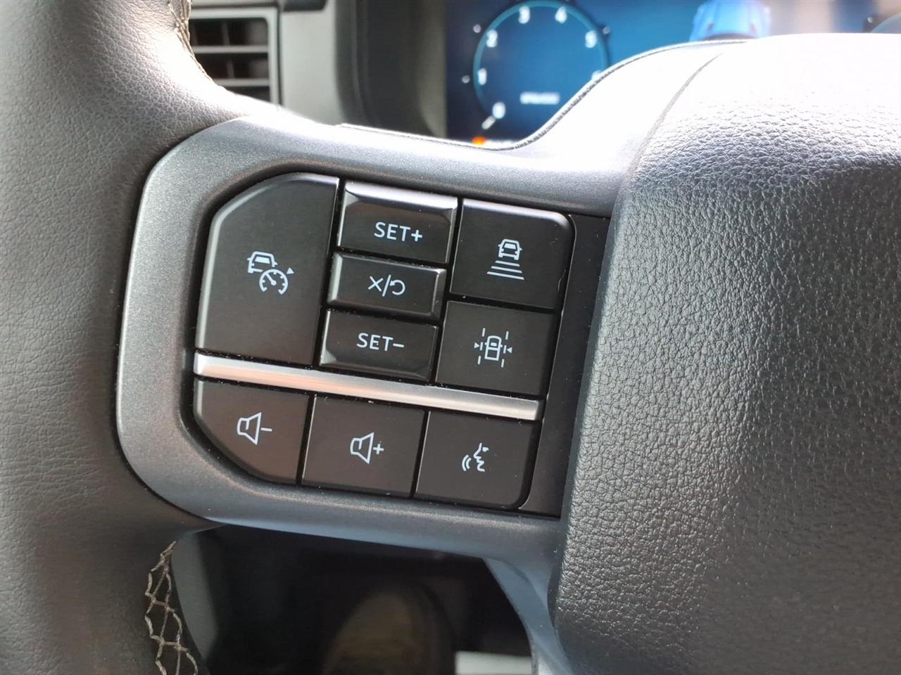 Ford F-150  2025