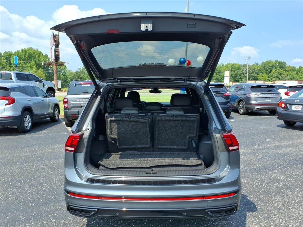 Volkswagen Tiguan  2024