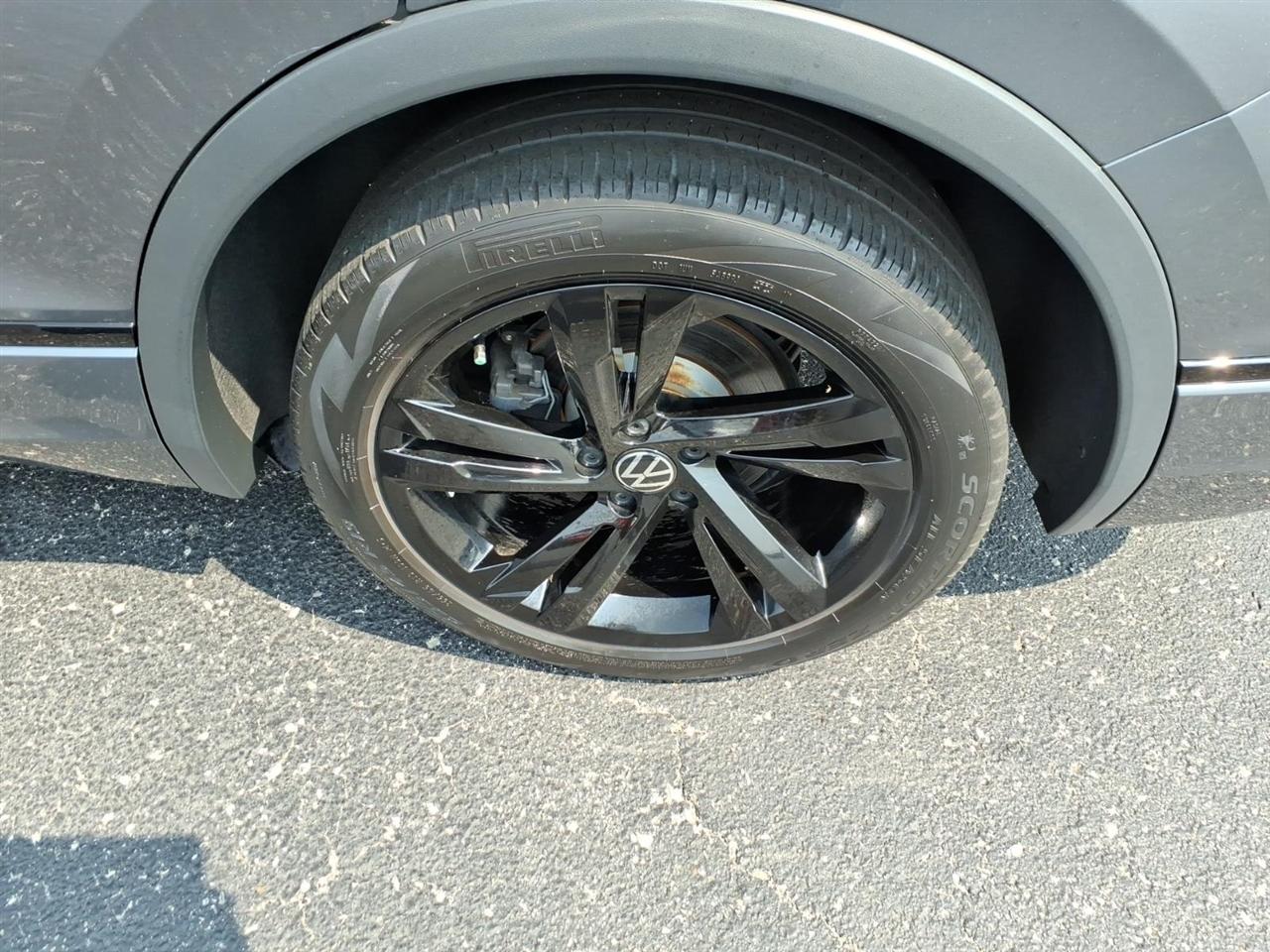 Volkswagen Tiguan  2024