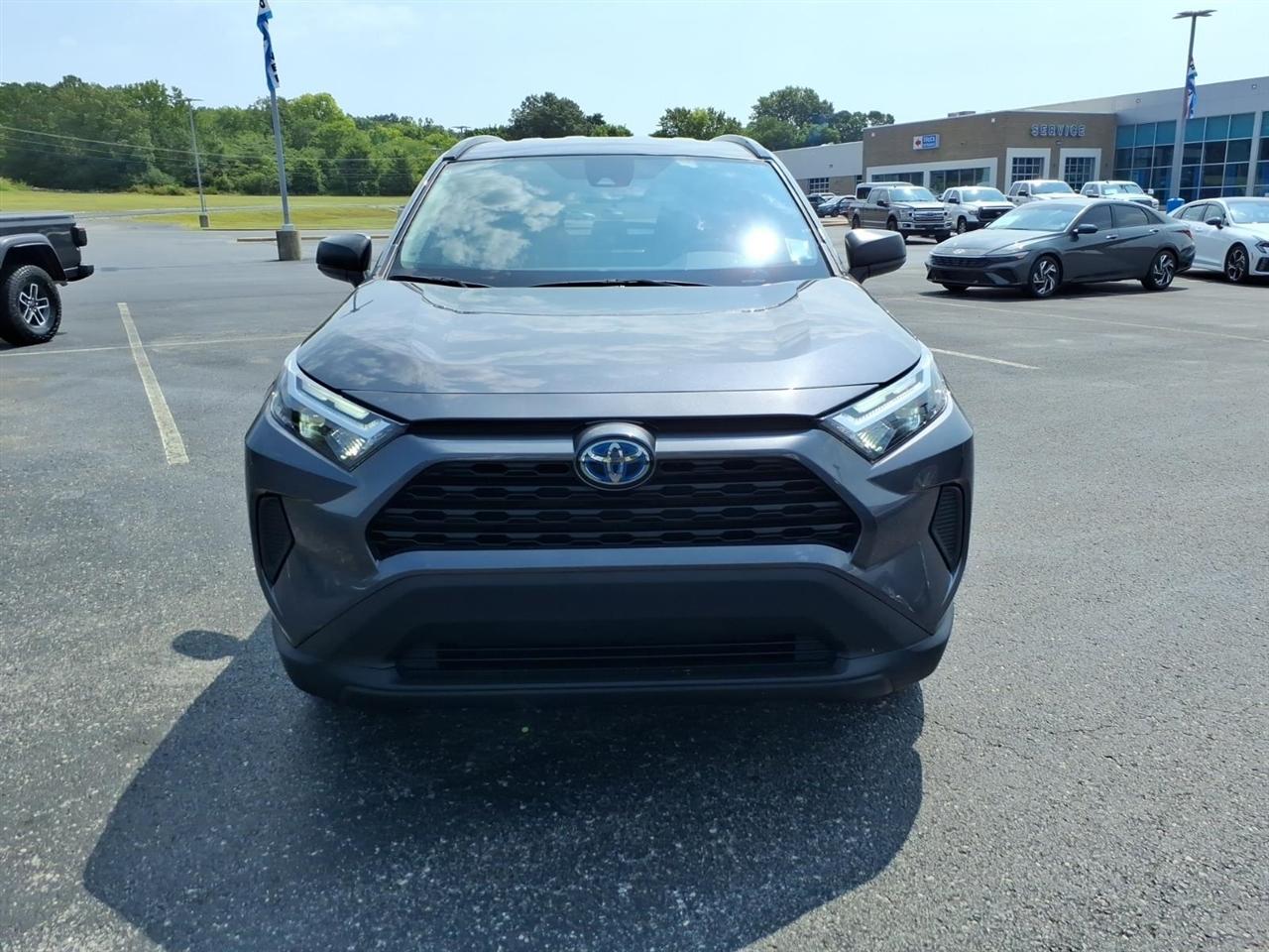 Toyota RAV4  2024