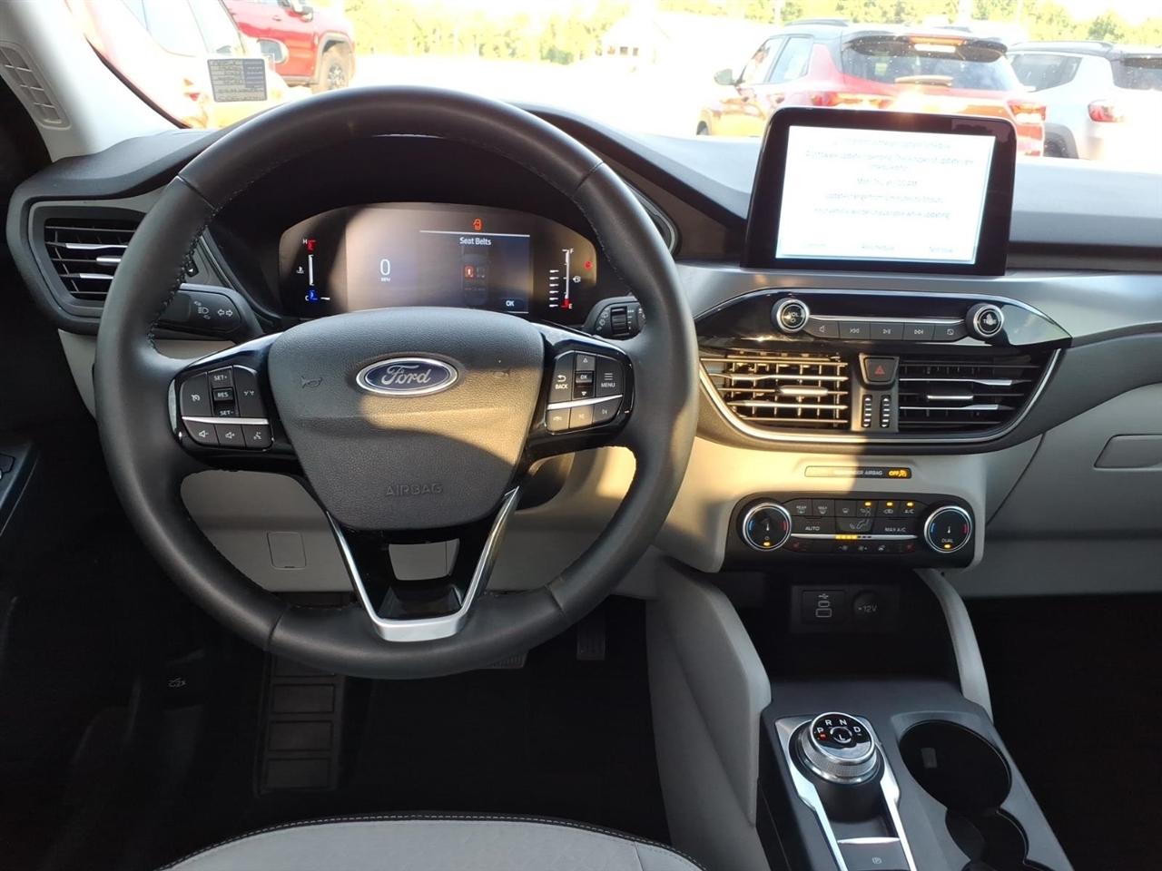Ford Escape  2024