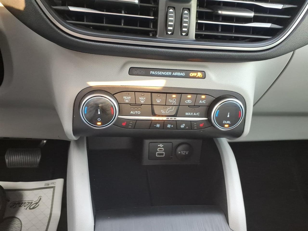 Ford Escape  2024