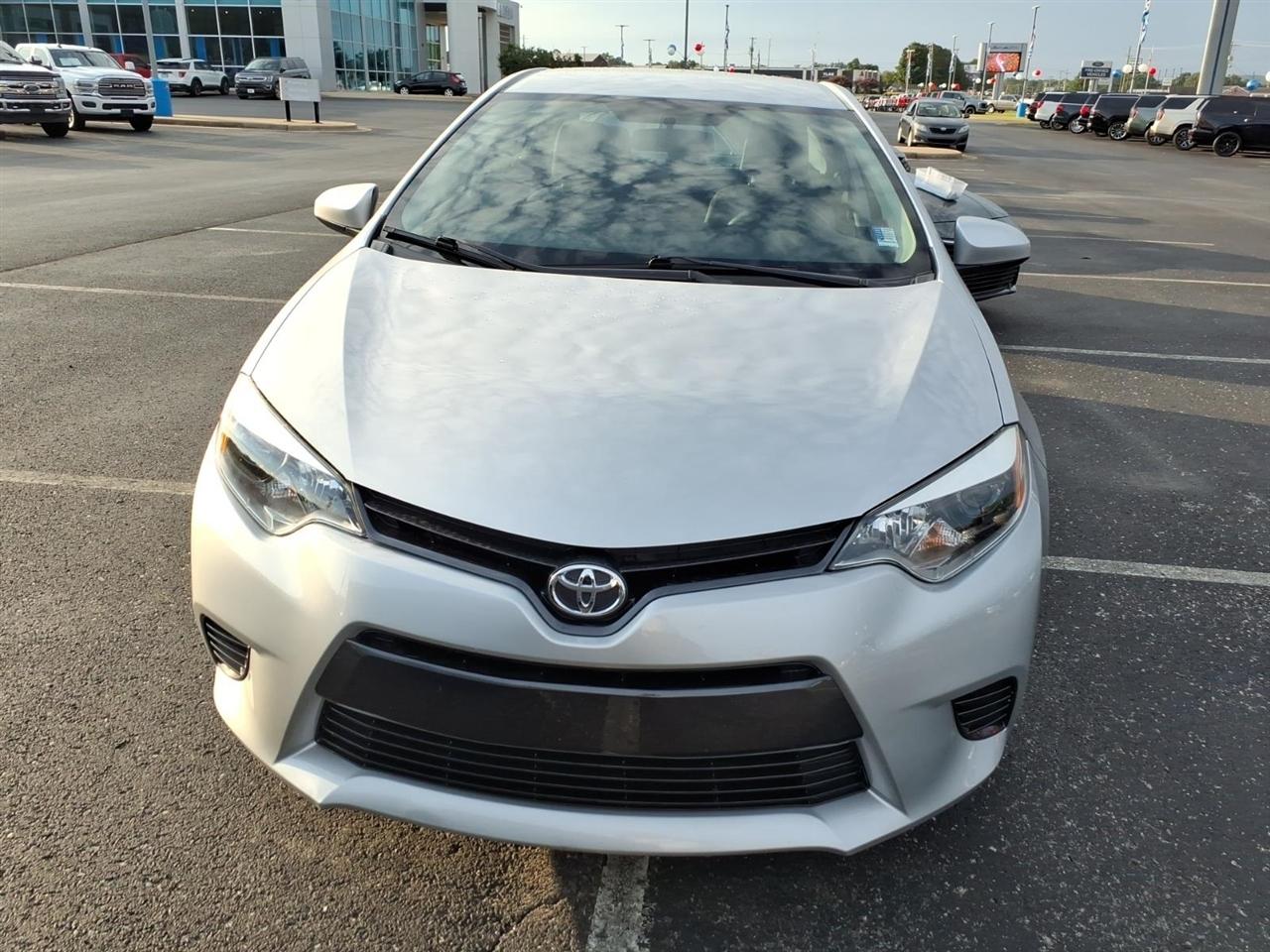 Toyota Corolla  2016