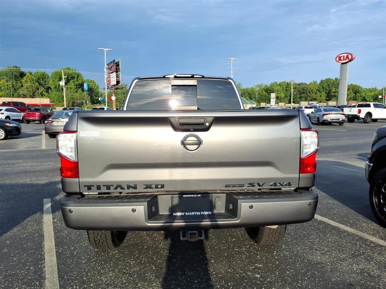 Nissan Titan XD  2019