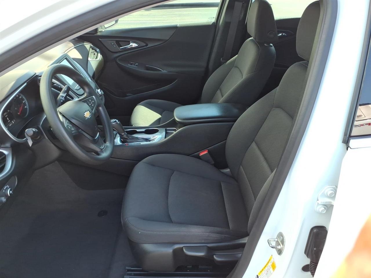 Chevrolet Malibu  2018