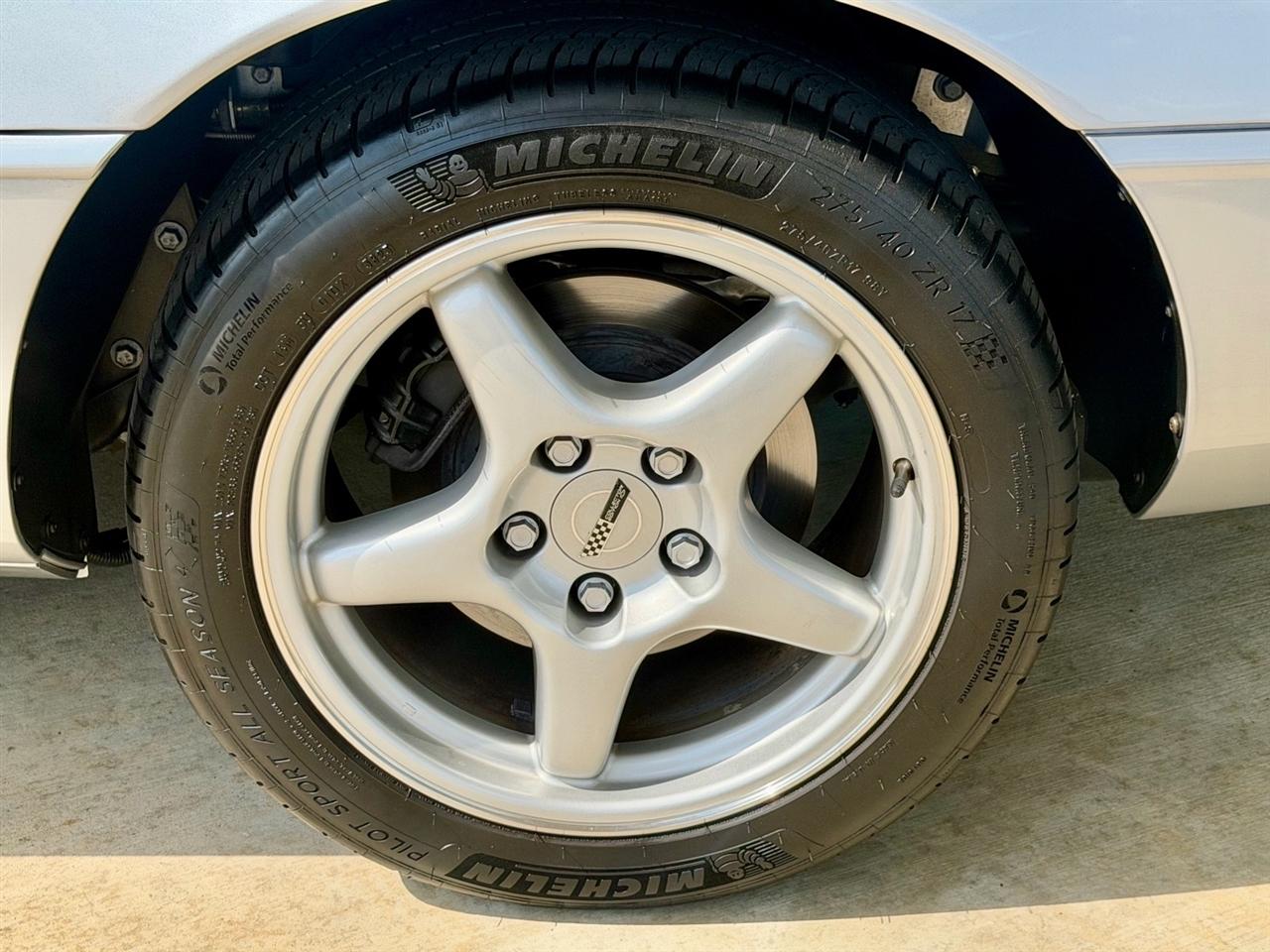Chevrolet Corvette  1996