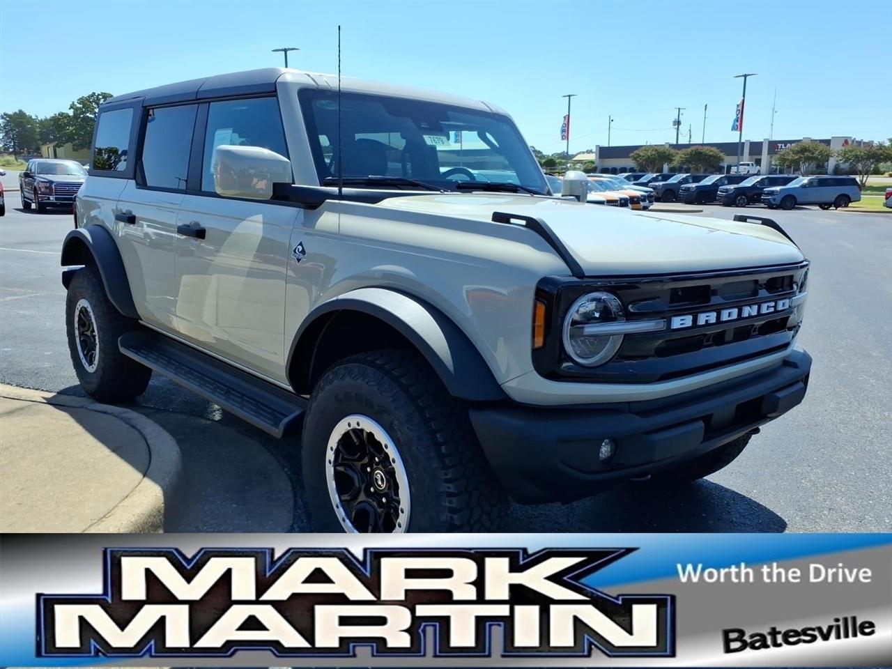 Ford Bronco  2026