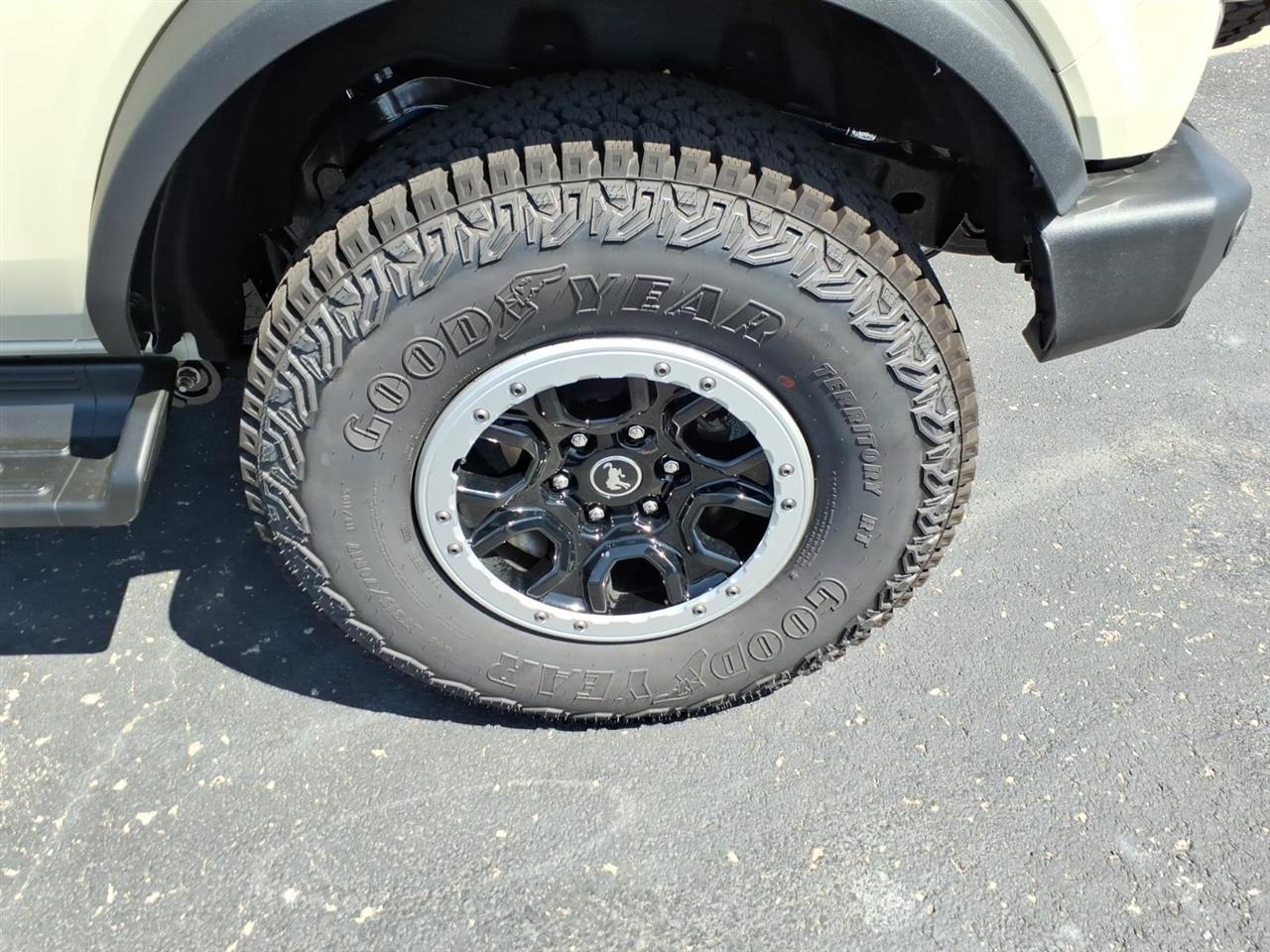 Ford Bronco  2026