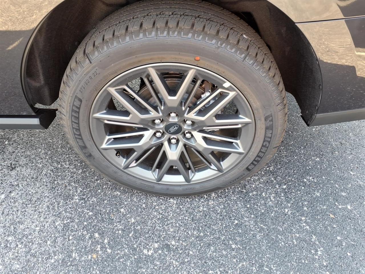 Ford Expedition  2027