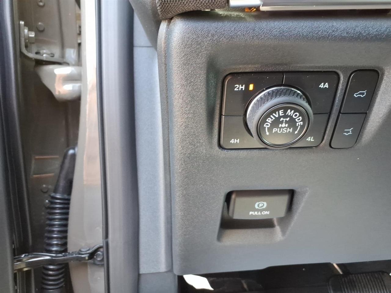 Ford Expedition  2027