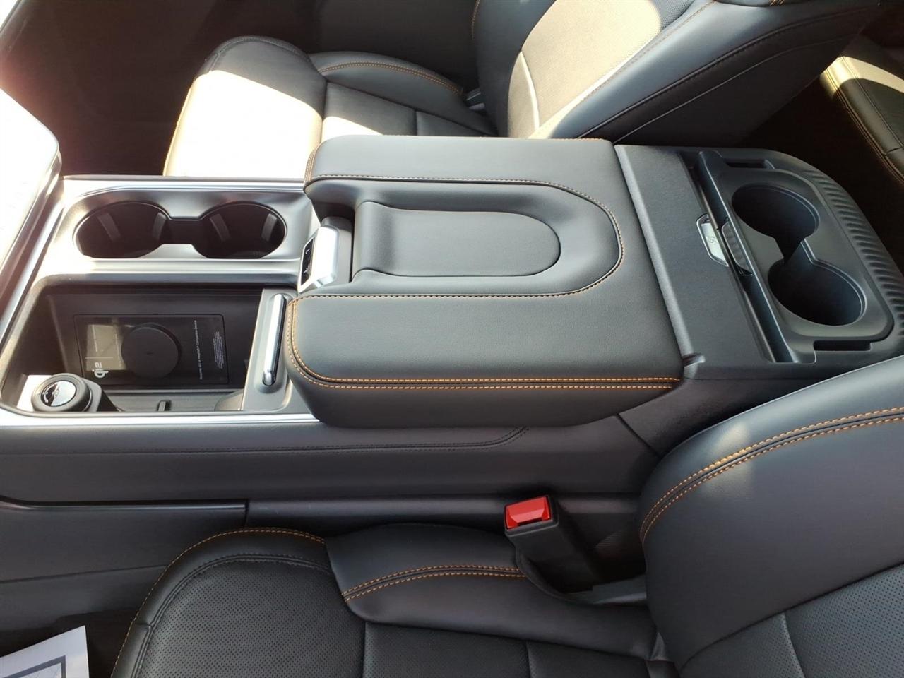 Ford Expedition  2027