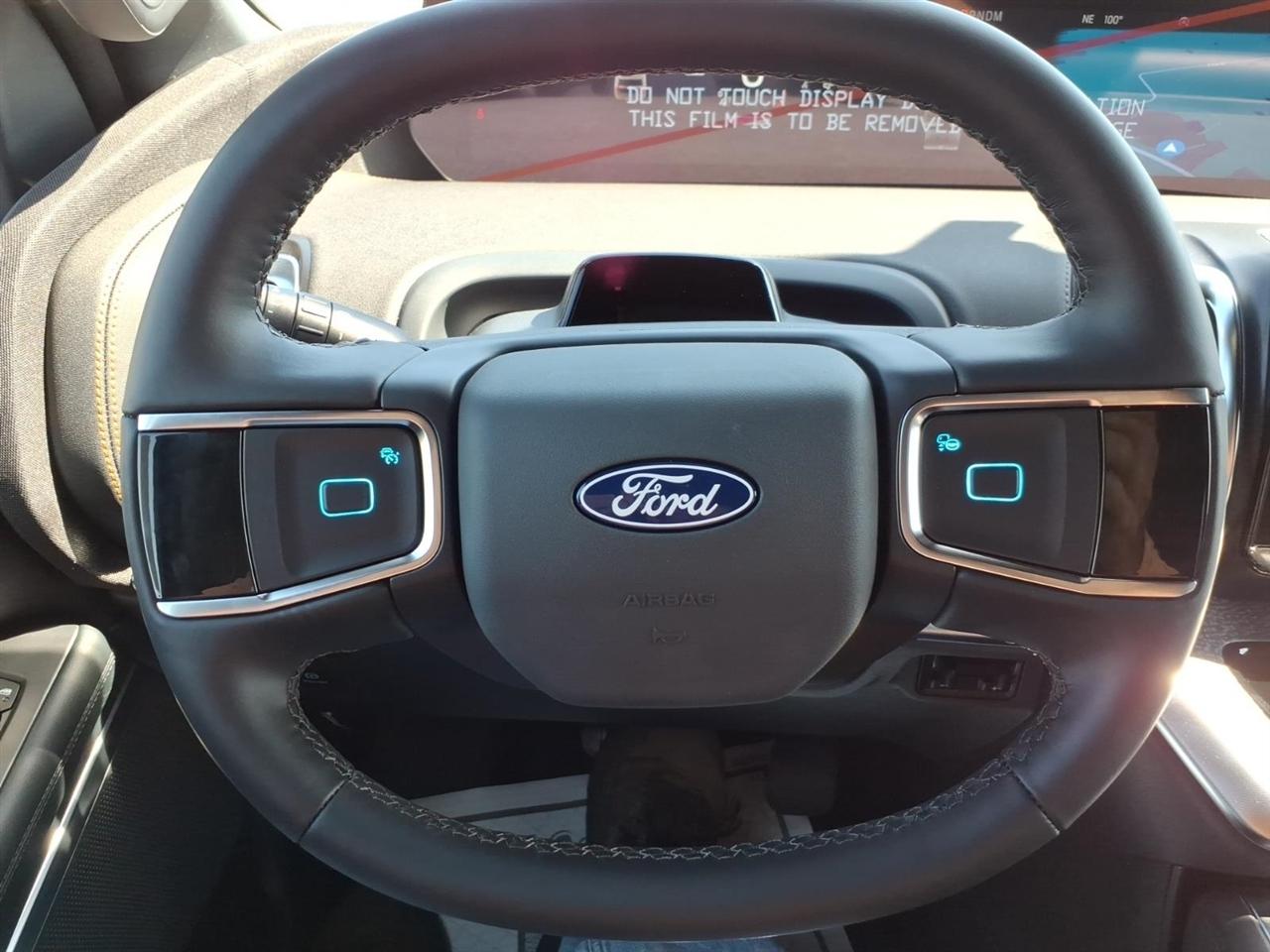 Ford Expedition  2027