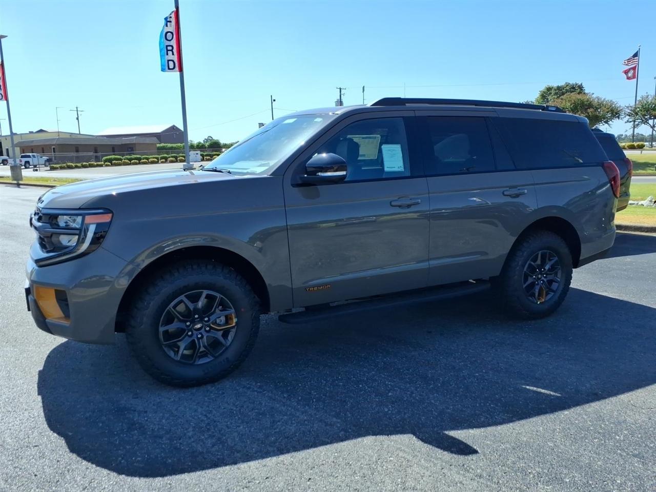 Ford Expedition  2027
