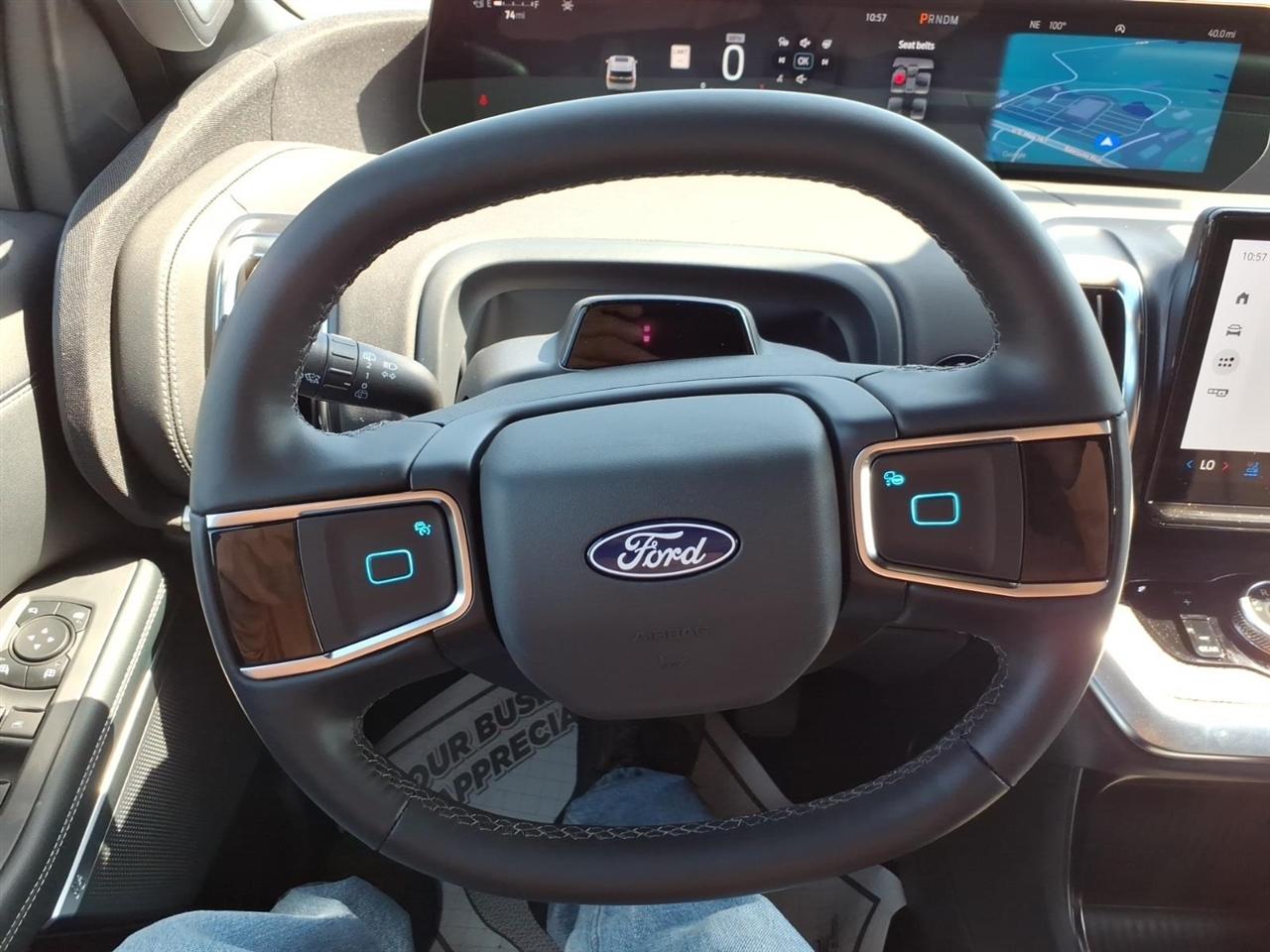 Ford Expedition  2027