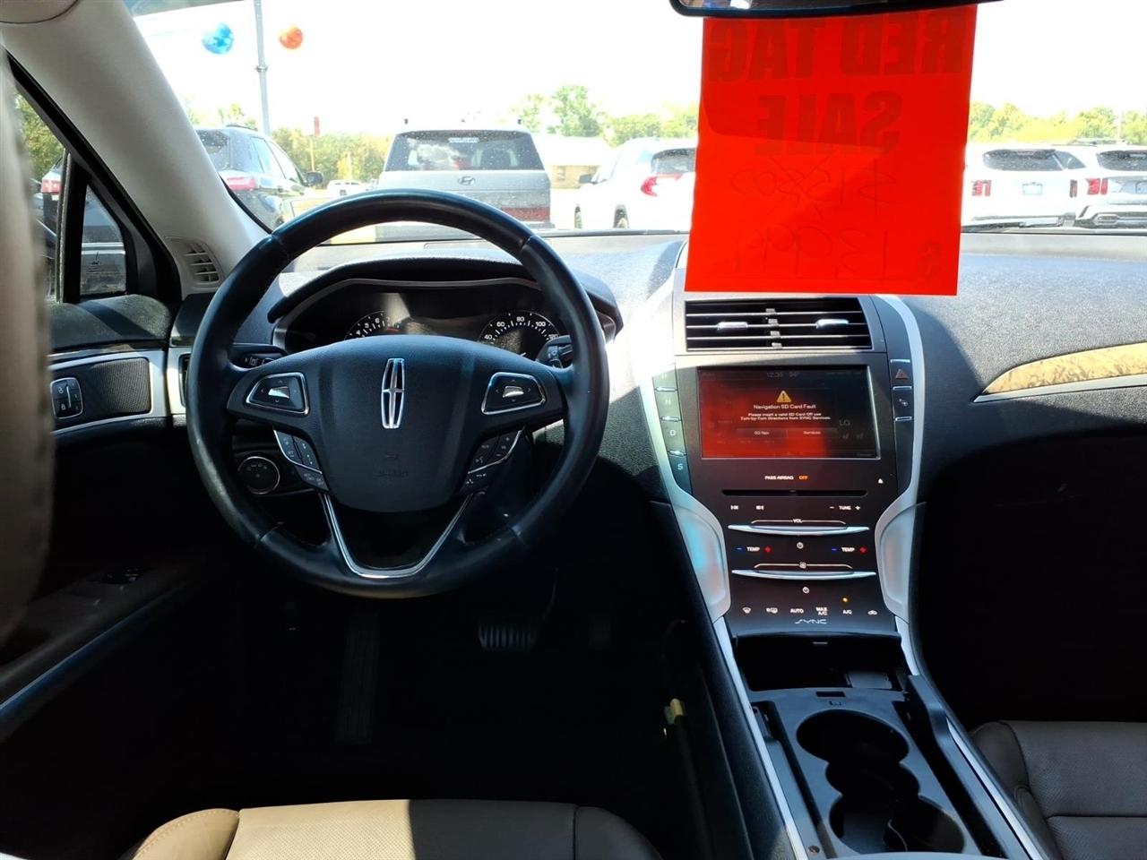 Lincoln MKZ  2016