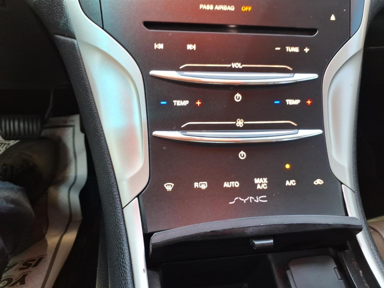 Lincoln MKZ  2016