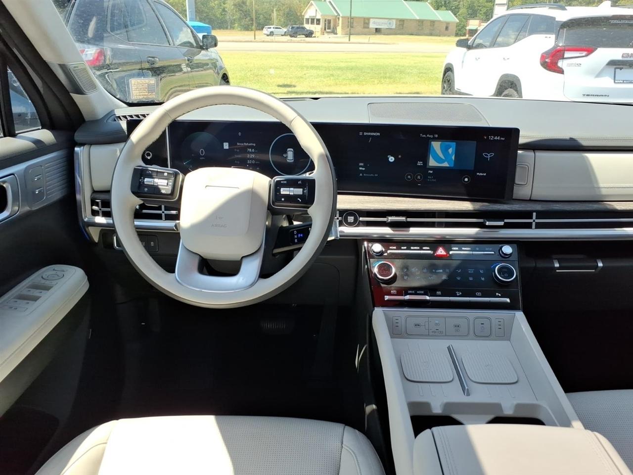 Hyundai Santa Fe Hybrid  2025