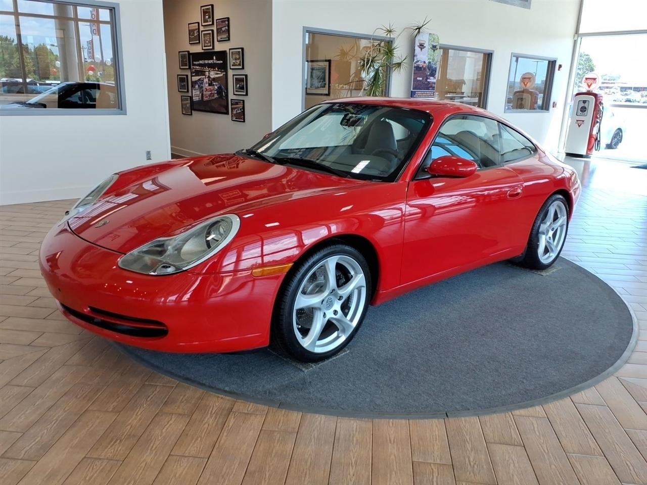 Porsche 911 Carrera  2001