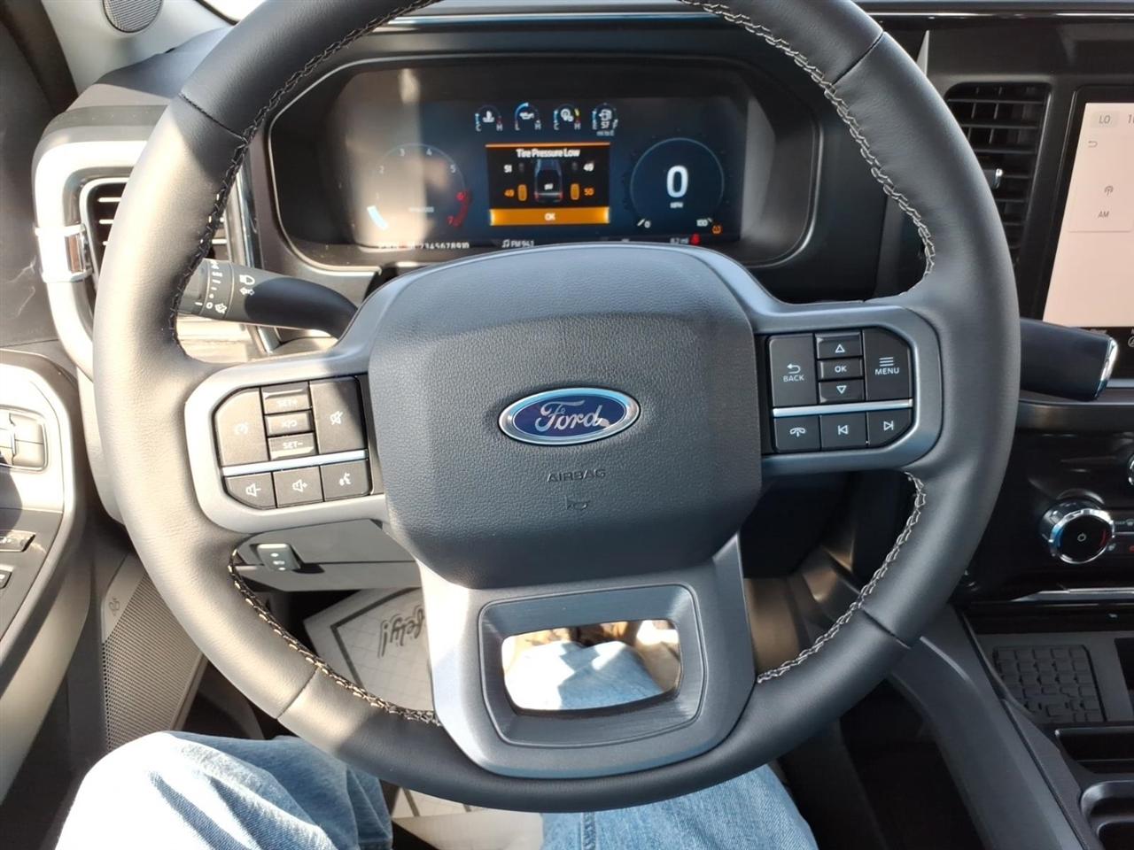 Ford Super Duty F-250 SRW  2026