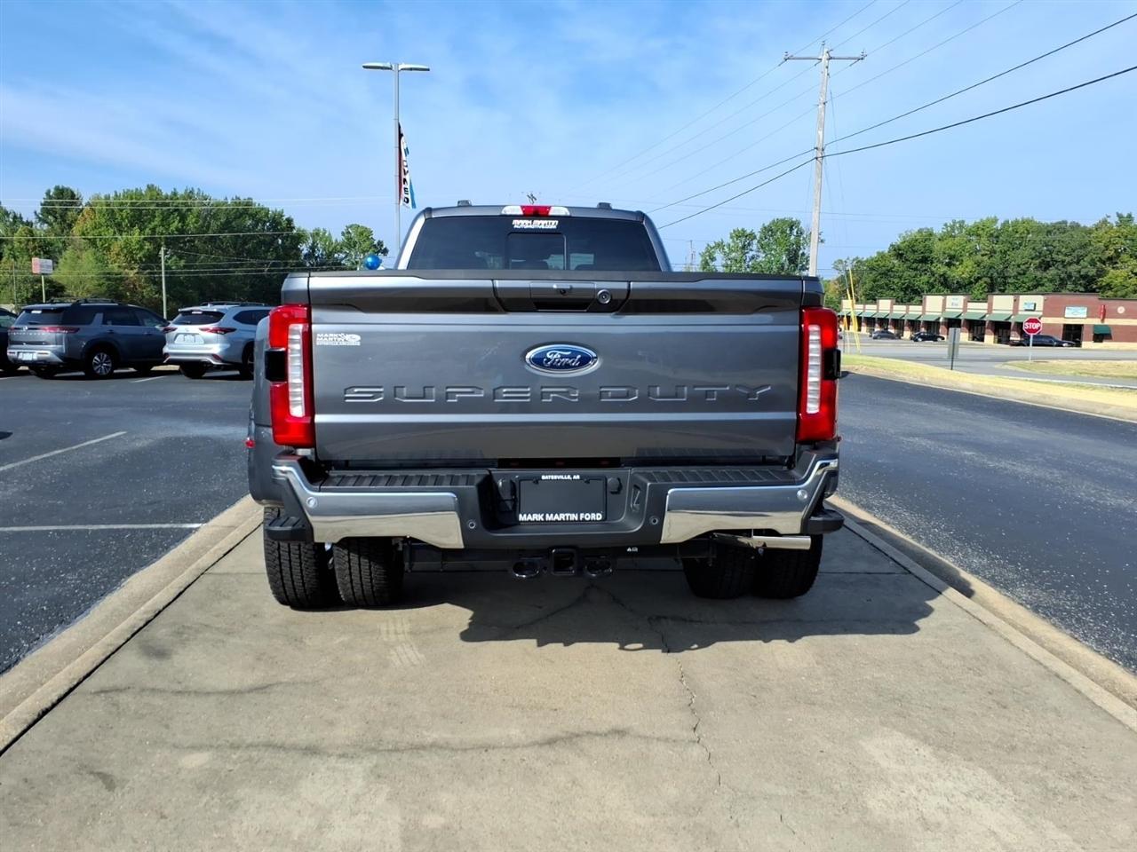 Ford Super Duty F-350 DRW  2026
