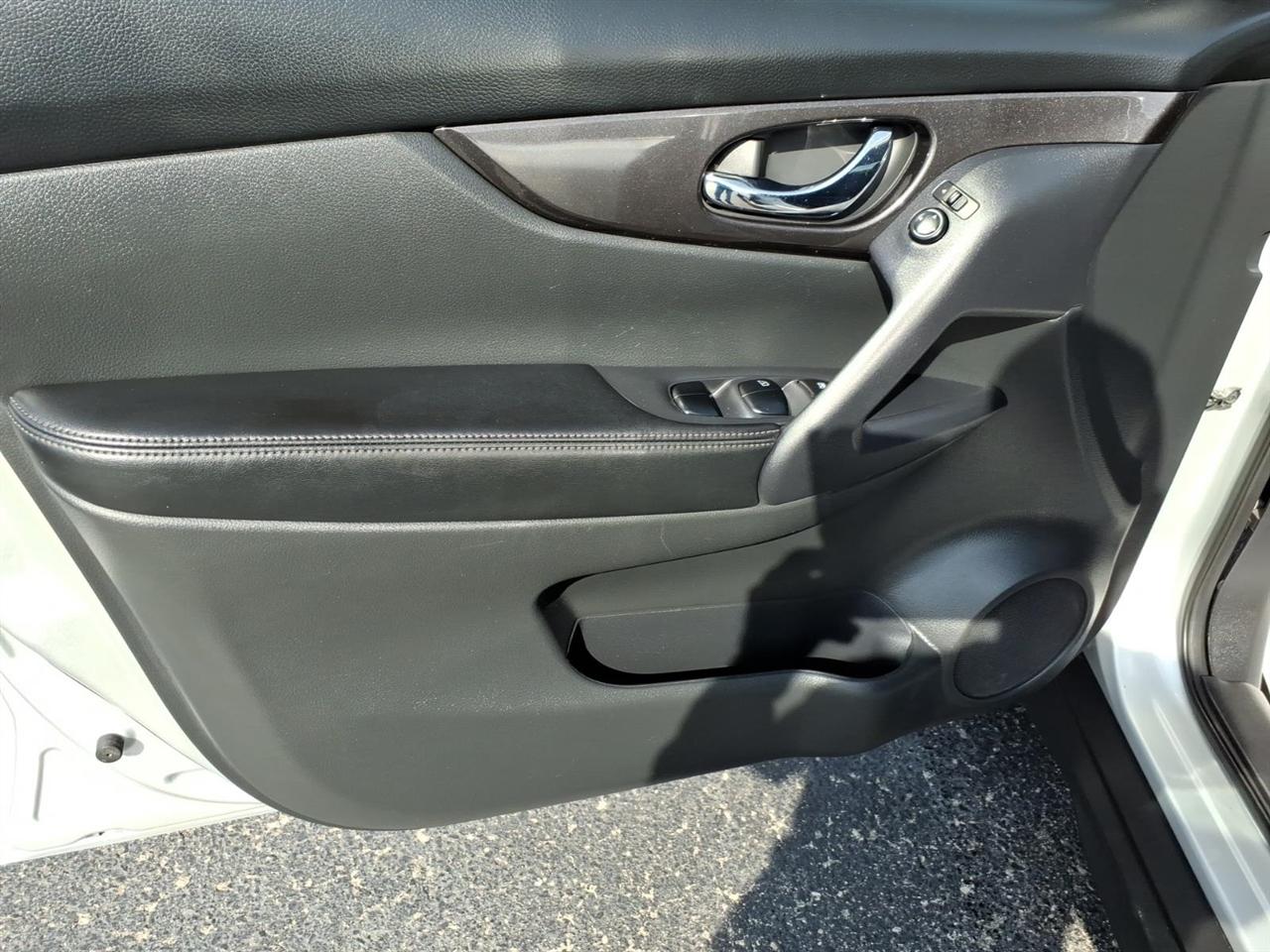 Nissan Rogue  2019