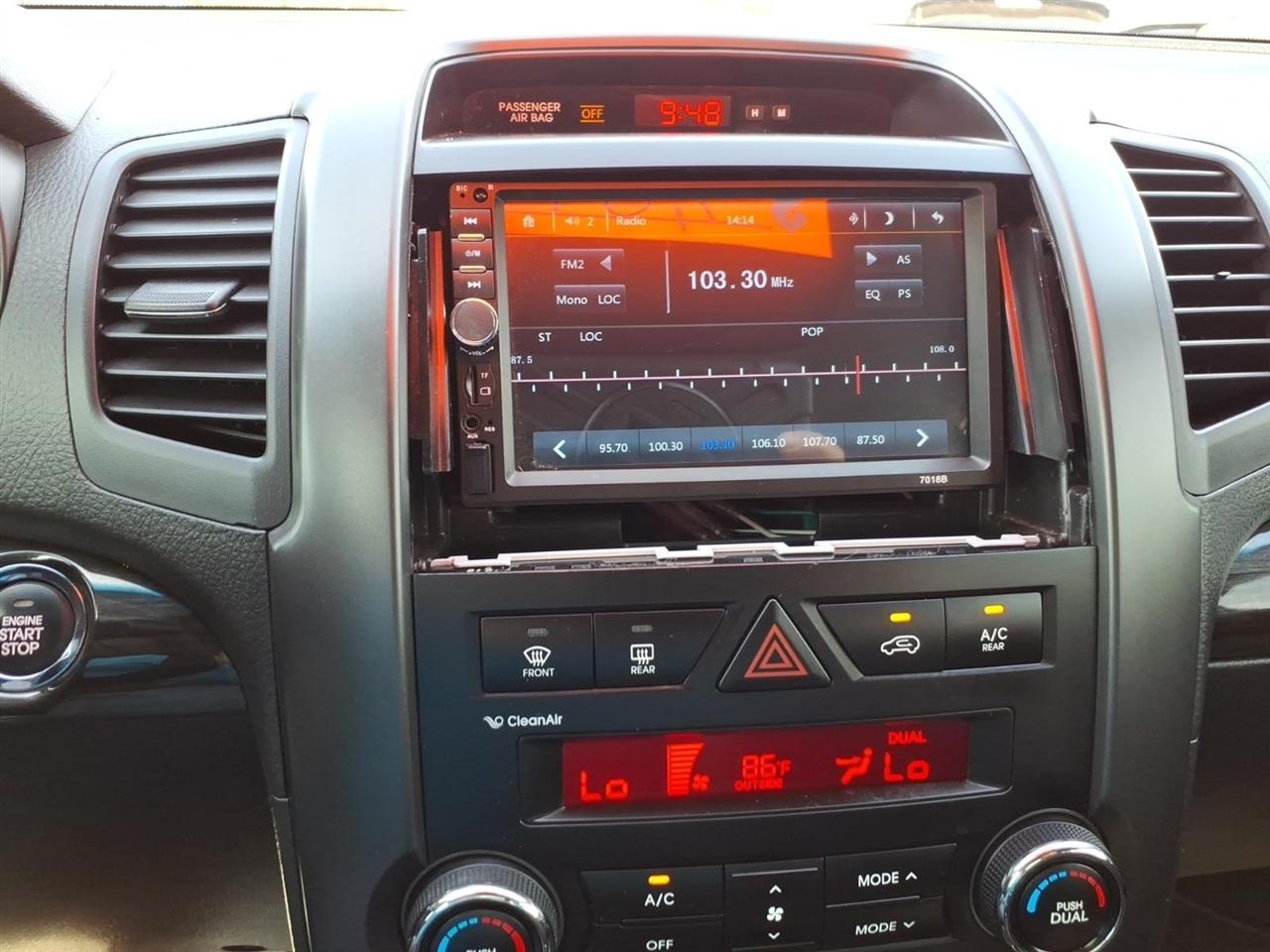 Kia Sorento  2011