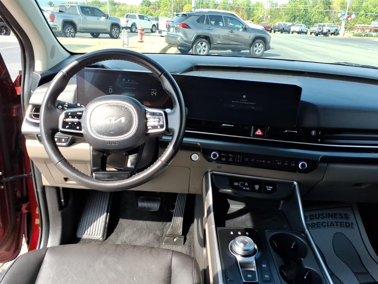 Kia Carnival Hybrid  2025