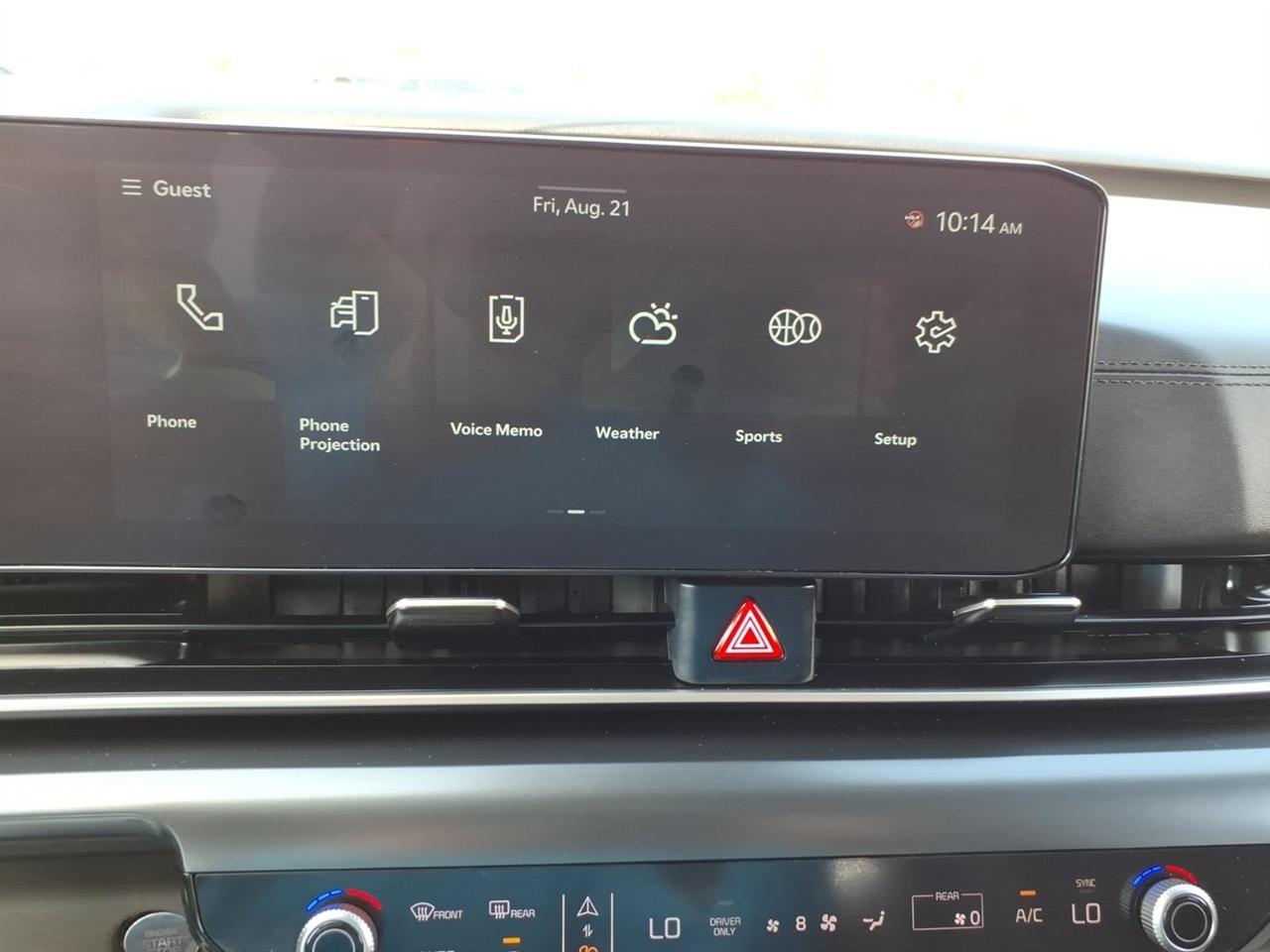 Kia Carnival Hybrid  2025