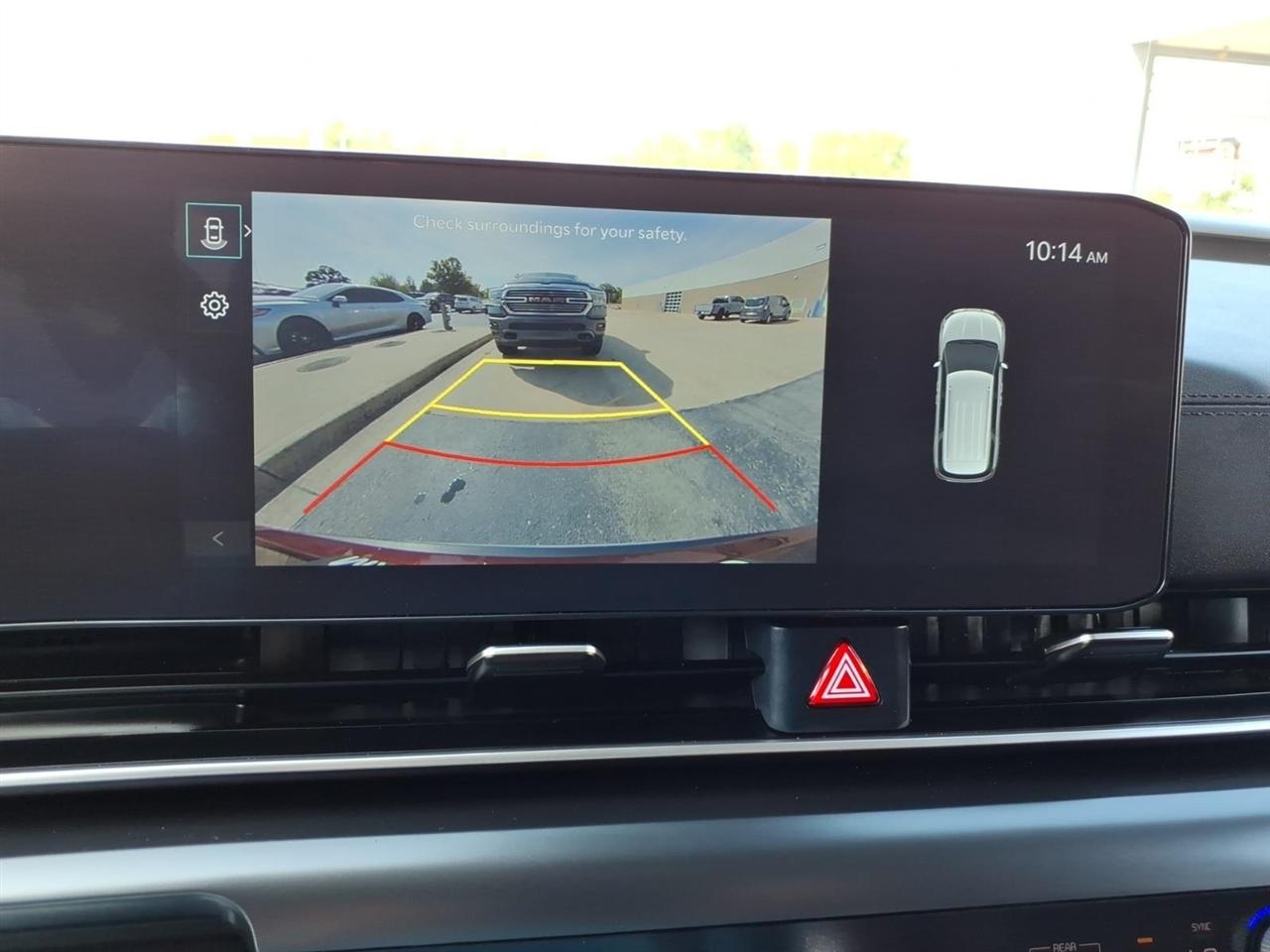 Kia Carnival Hybrid  2025