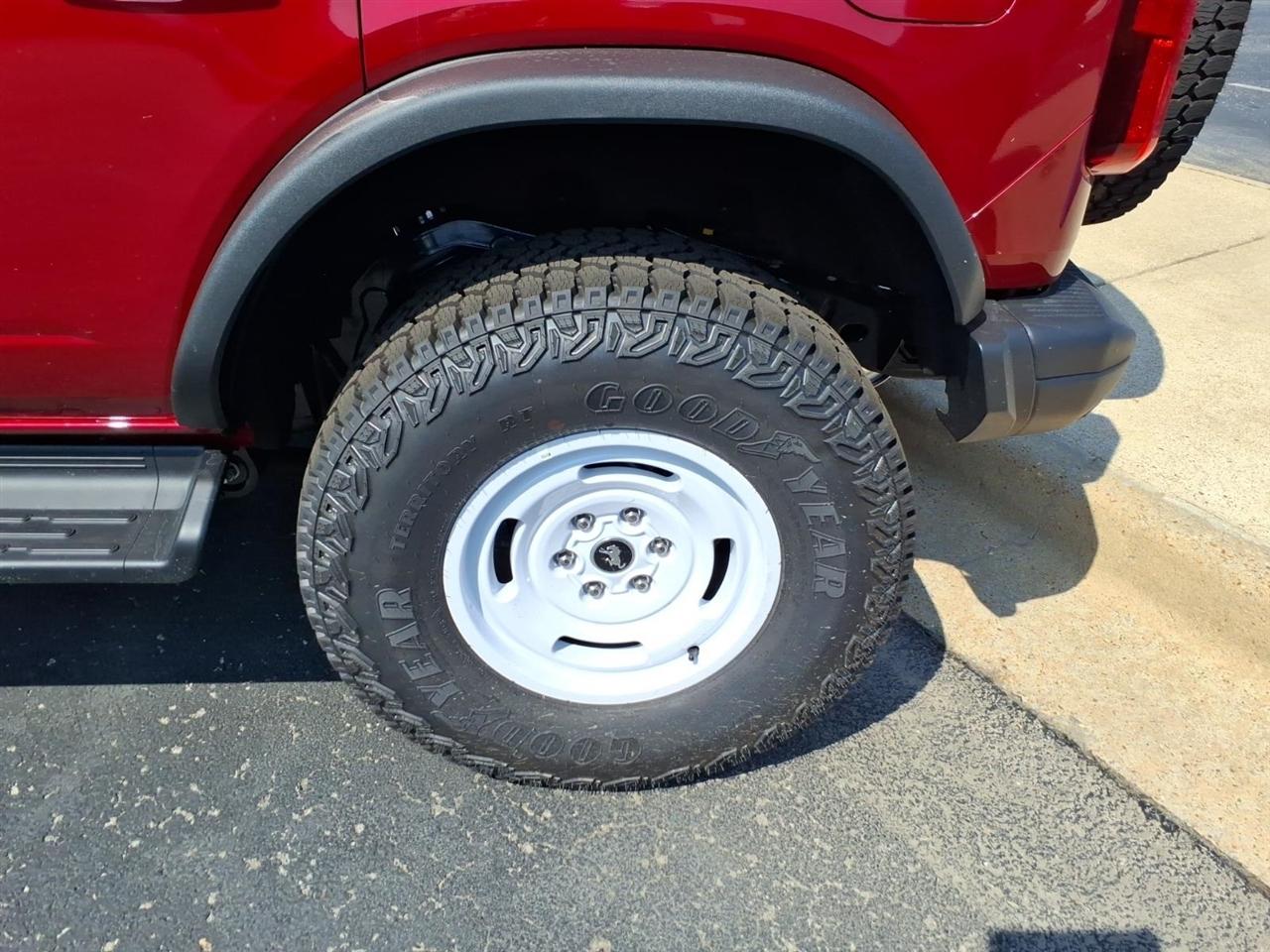 Ford Bronco  2026