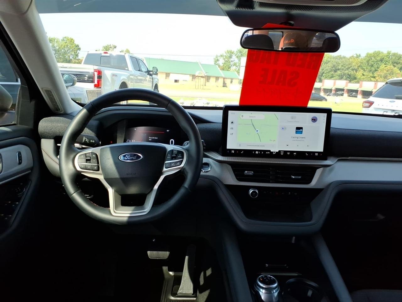Ford Explorer  2025