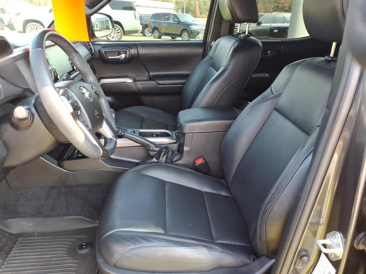 Toyota Tacoma 4WD  2021