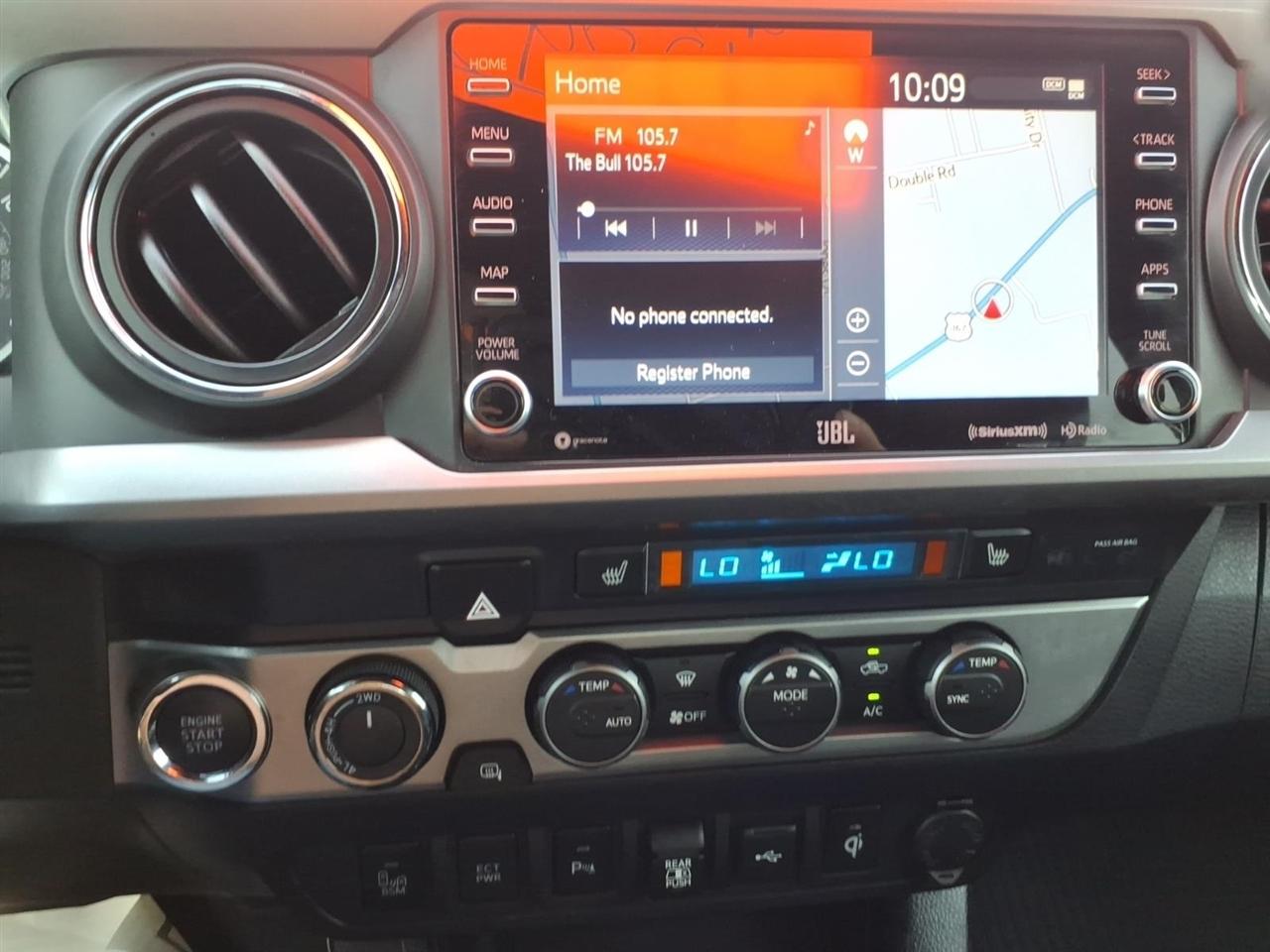 Toyota Tacoma 4WD  2021