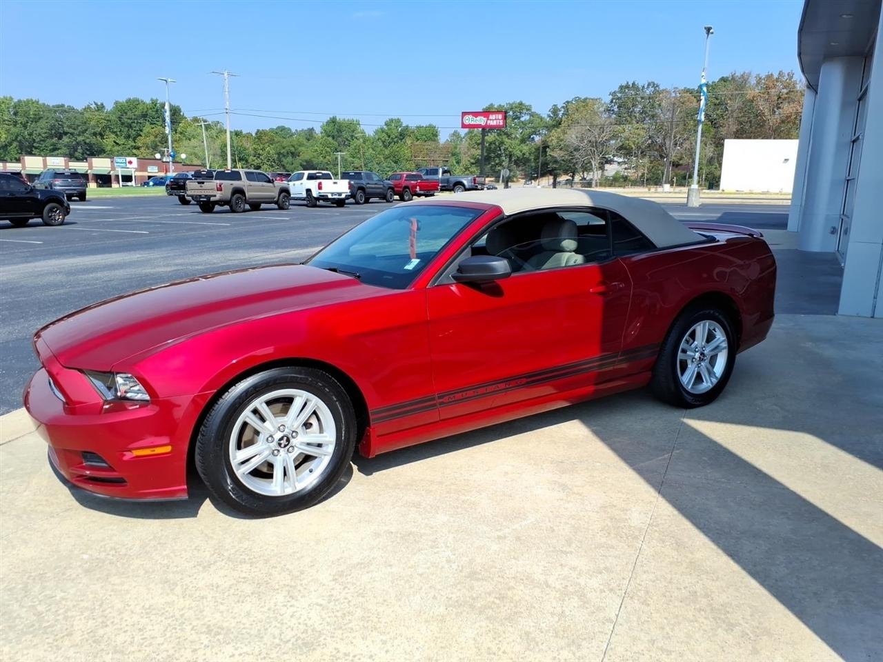 Ford Mustang  2013