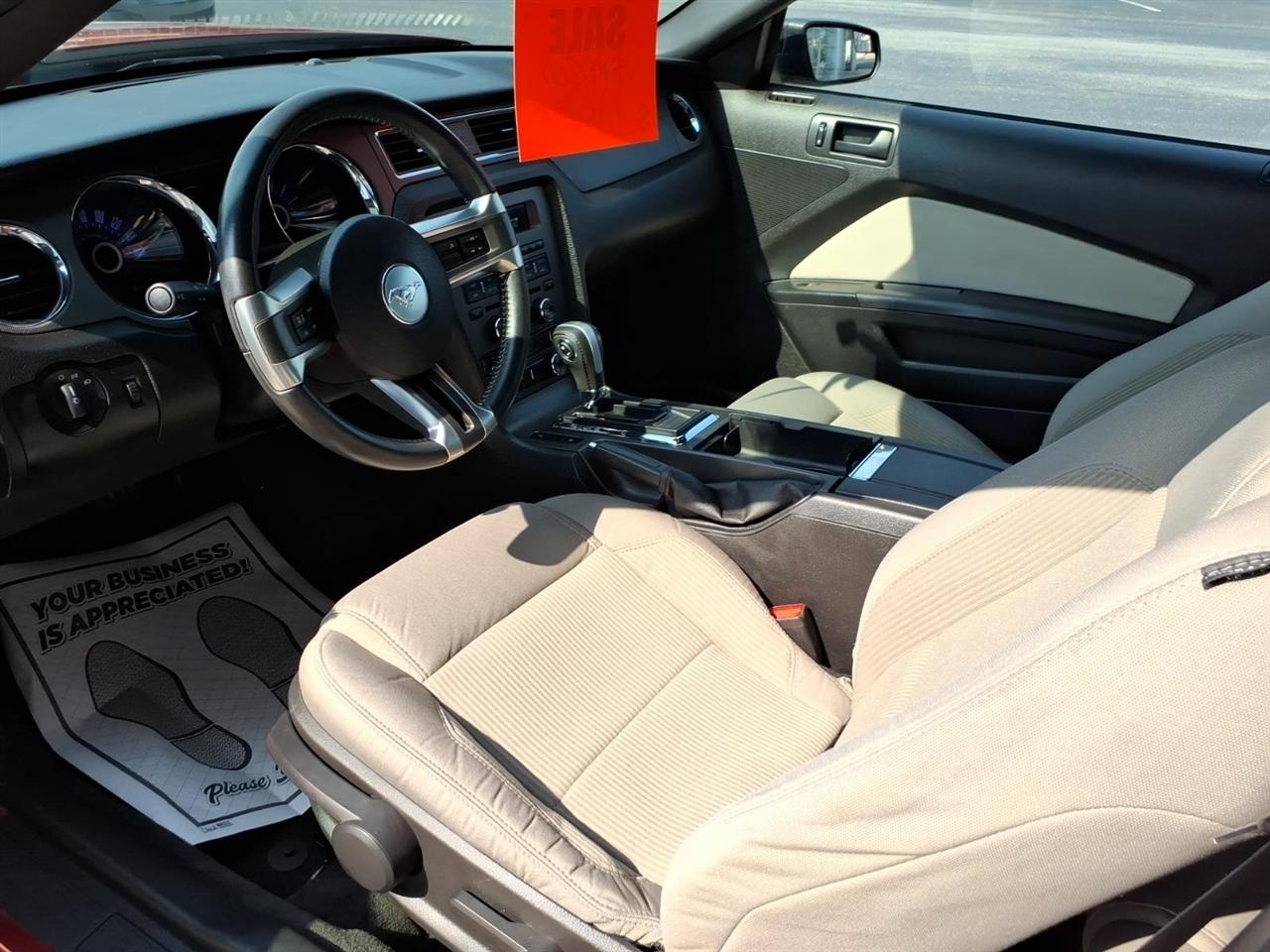 Ford Mustang  2013