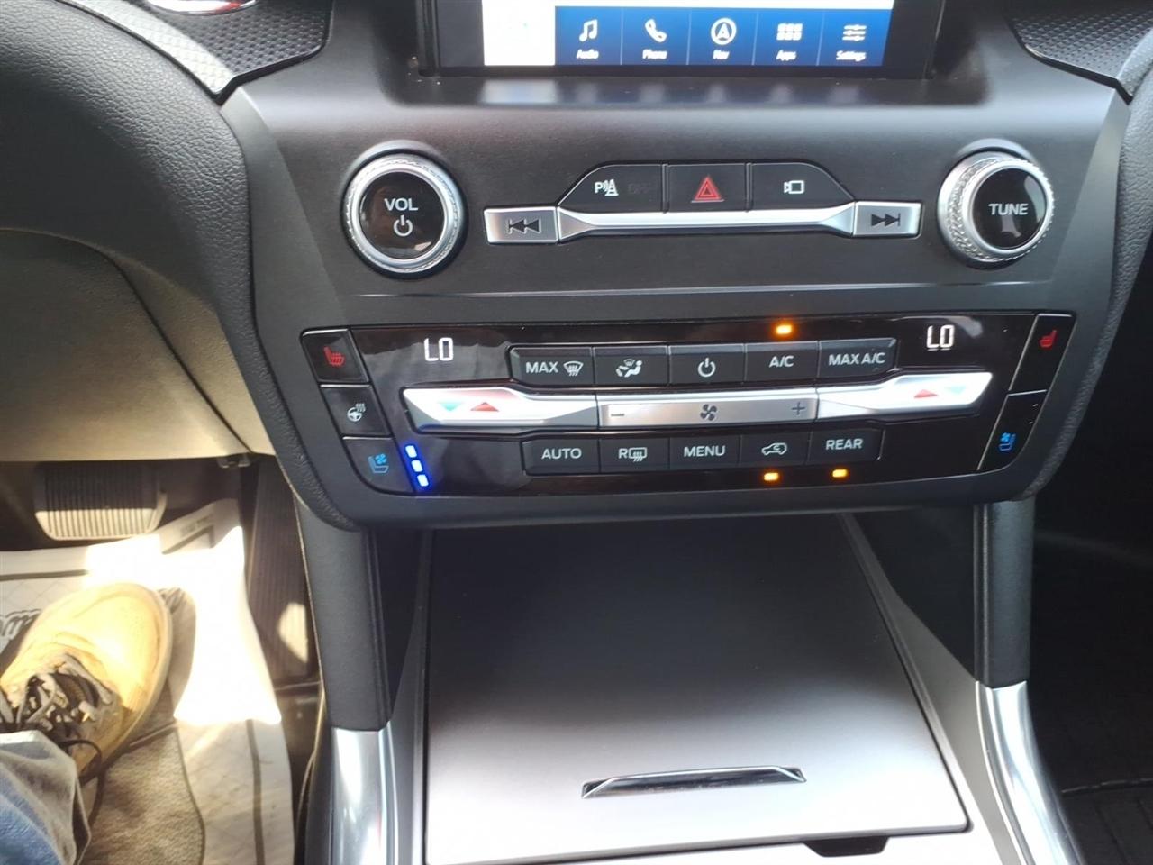 Ford Explorer  2020