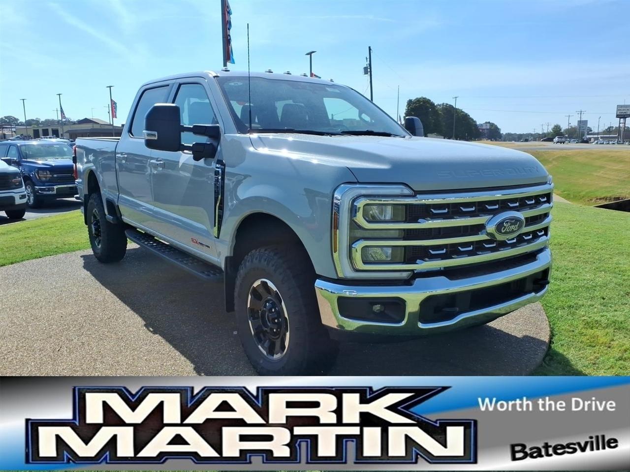 2026 Ford Super Duty F-350 SRW XLT