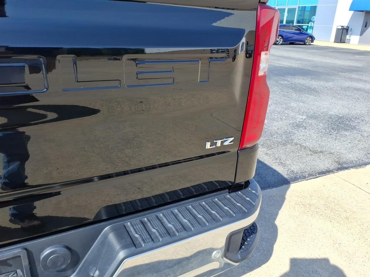 Chevrolet Silverado 1500  2025